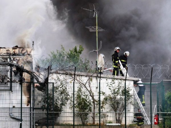  Incendies dans les centres de rétention, un appel à l’aide