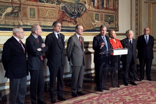  France. Le Conseil constitutionnel proclame officiellement François Hollande président