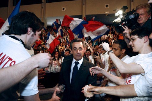  France. Sarkozy remonte un peu