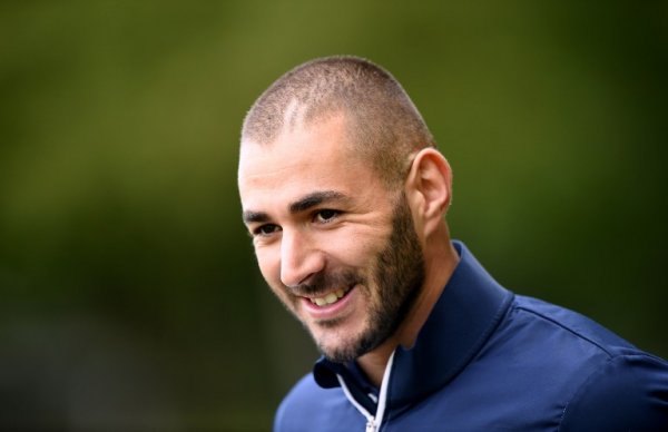  Benzema conduit (encore) sans permis