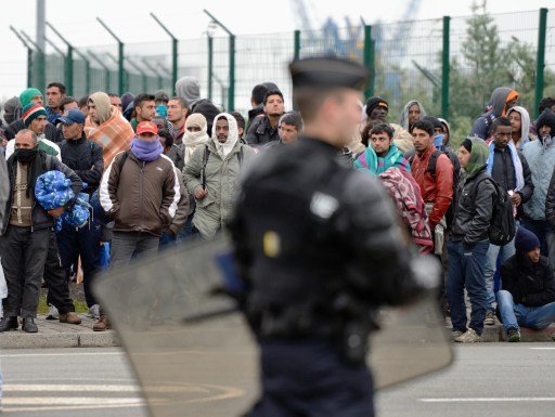  Accueil de réfugiés : SOS Racisme et les Verts attaquent la marie de Charvieu-Chavagneux