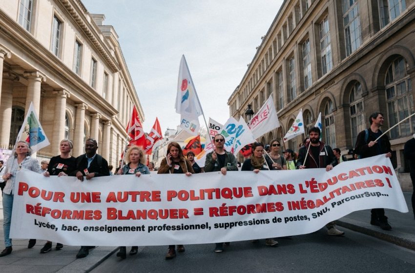  Les enseignants mobilisés contre la loi « pour une école de confiance »