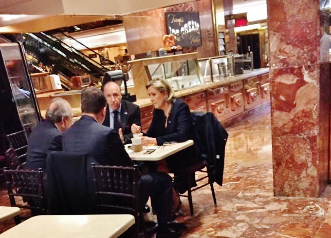  Marine Le Pen aperçue à la Trump Tower