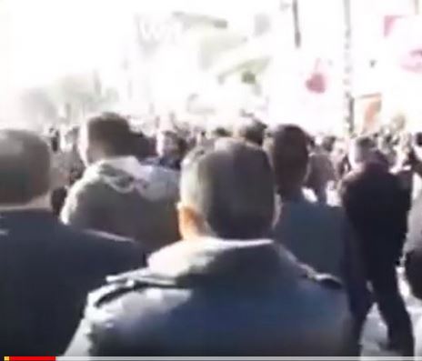  Iran : les manifestations anti-gouvernement se multiplient