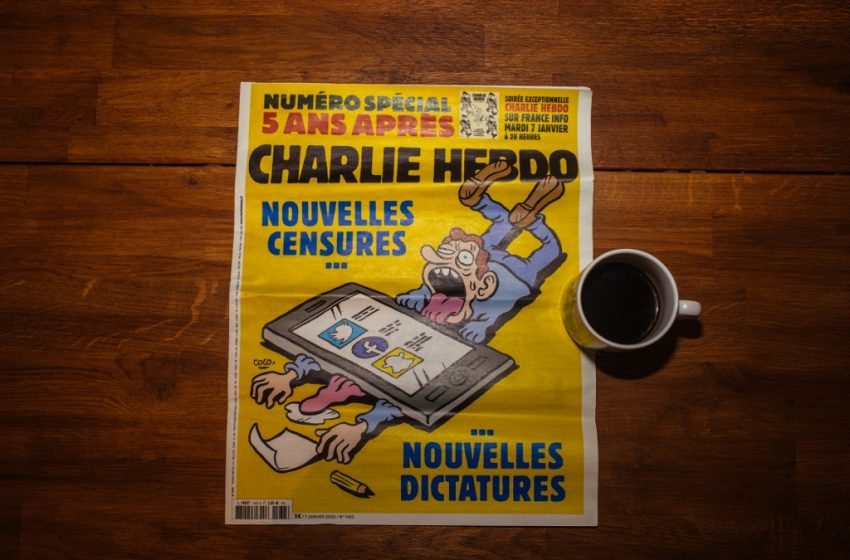  Bruxelles : Charlie Hebdo boycotté par des assos étudiantes