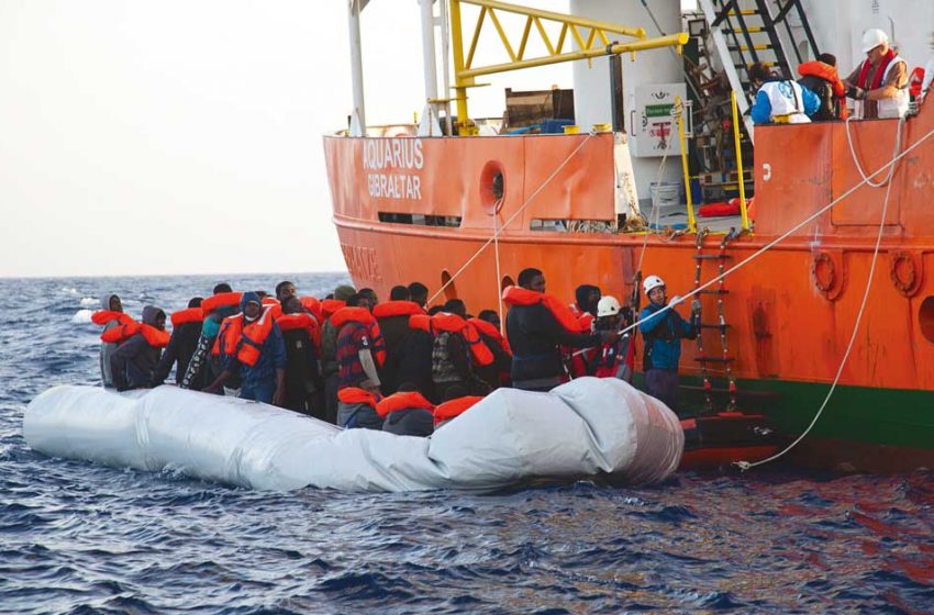  L’Aquarius perd son pavillon de navigation sous la pression de l’Italie