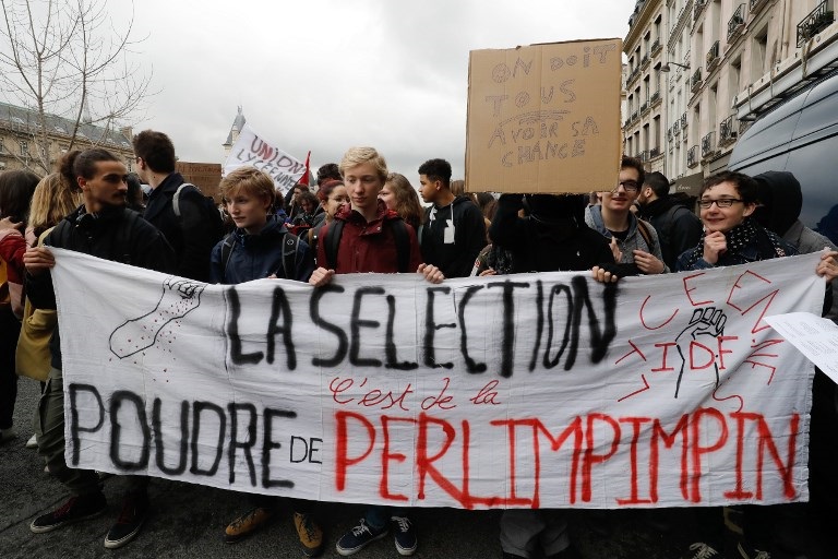  Enseignants et lycéens mobilisés contre les réformes