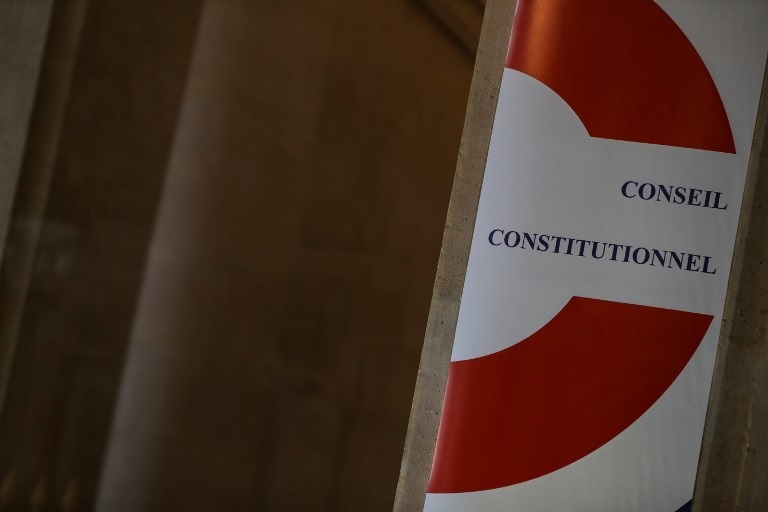  Le Conseil constitutionnel valide les tests osseux