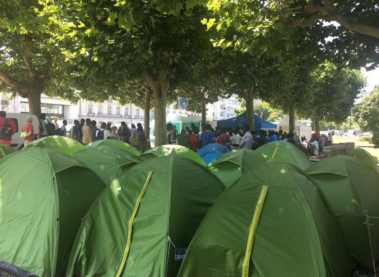  Solutions au compte-gouttes pour les migrants de Nantes