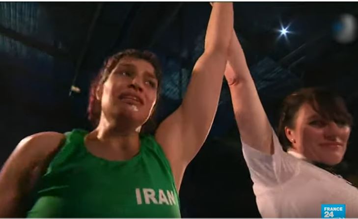  La boxeuse iranienne Sadaf Khadem reste en France