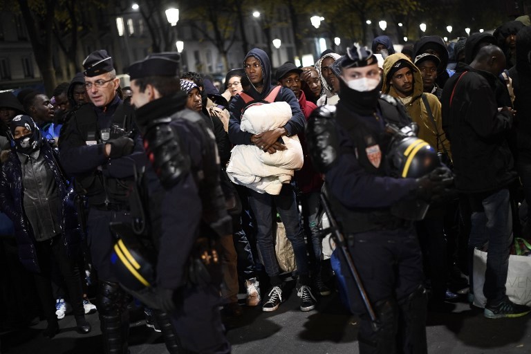  A Paris, le harcèlement des réfugiés continue