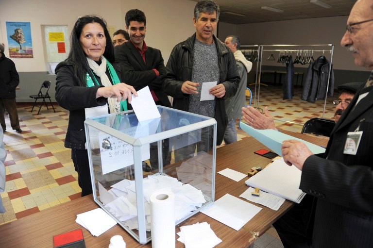  Élections législatives algériennes : « Si on ne vote pas, on n’existe pas et on laisse les autres faire de nous ce qu’ils veulent », Chafia Mentalecheta, députée algérienne