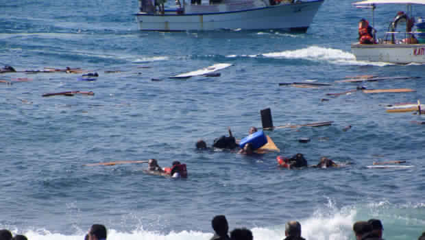  Plus de 360 personnes secourues en mer Méditerranée, dont beaucoup de familles avec enfants