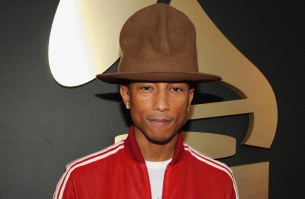  Pour son soutien à Israël, Pharrell Williams est hué en Afrique du Sud