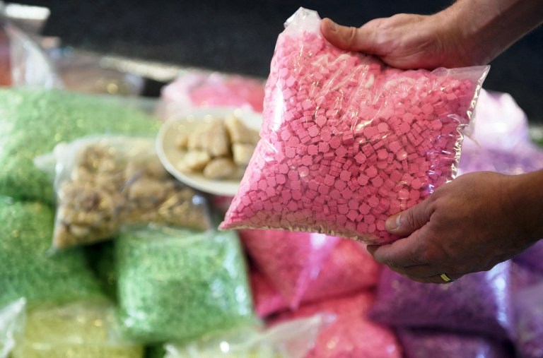  Saisie de 73 000 comprimés d’ecstasy en provenance de la Belgique