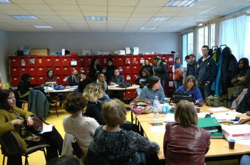  Education 93 : La « lettre au Père Noël » des assistants d’éducation du collège République