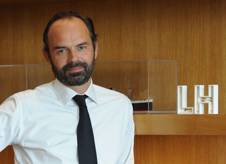  Gauche ou droite ? Édouard Philippe se revendique « homme de droite »