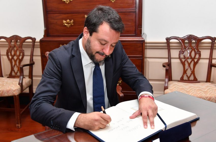  Navires humanitaires : Salvini obtient un durcissement des sanctions