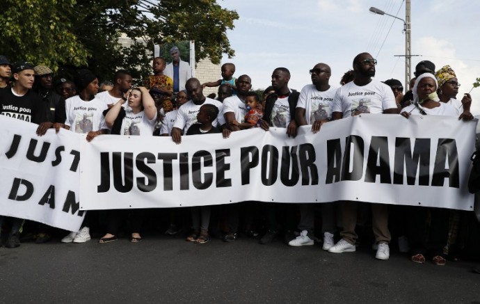  Adama Traoré était déjà mort à l’arrivée des secours, selon l’équipe du SAMU