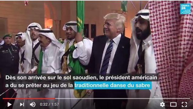  Donald Trump en Arabie saoudite : 4 séquences qui ont fait le buzz