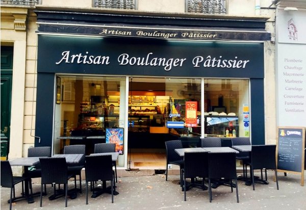  Du pain et des viennoiseries pour les SDF