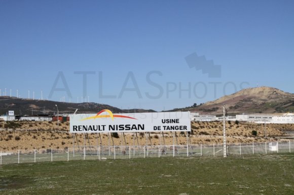  Maroc. Inauguration en grande pompe de Renault-Tanger