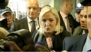  La relaxe requise pour Marine Le Pen dans l’affaire des prières musulmanes dans la rue