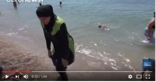  France : après Cannes, une commune de Corse interdit le burkini