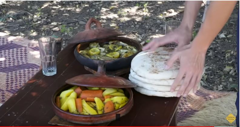  Dans un village du Maroc, à la découverte d’une cuisine marocaine riche et variée