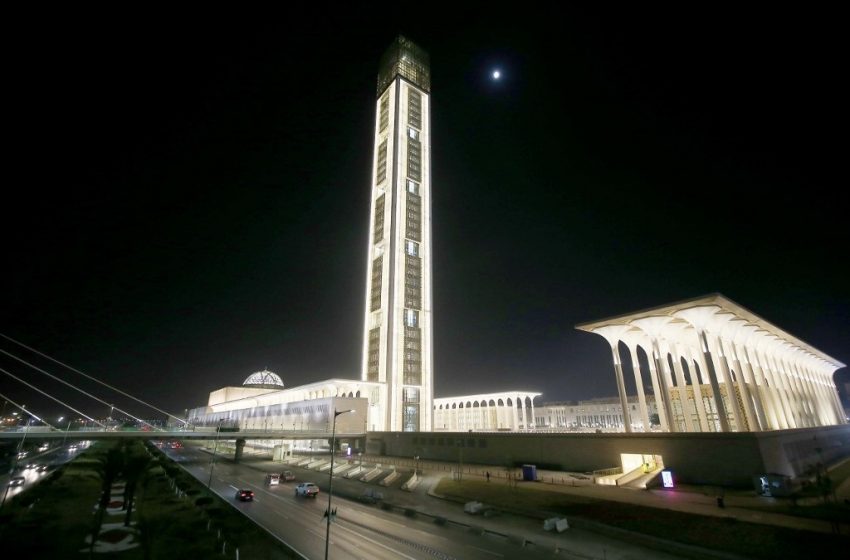  Alger inaugure la troisième plus vaste mosquée du monde (Photos)