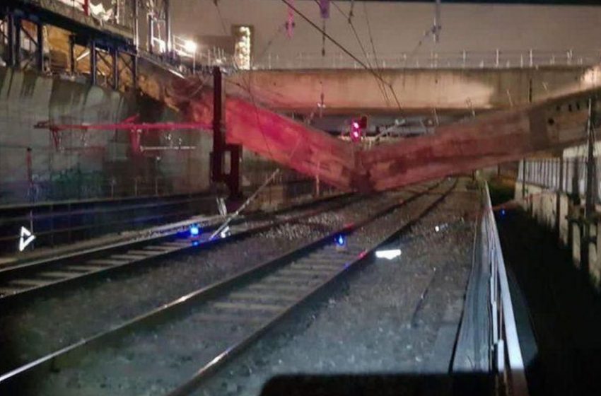  RER C : une poutre de plusieurs tonnes s’est effondrée sur les rails