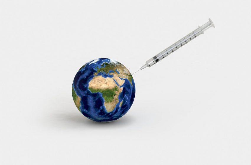  Lancement de la campagne de vaccination en Europe