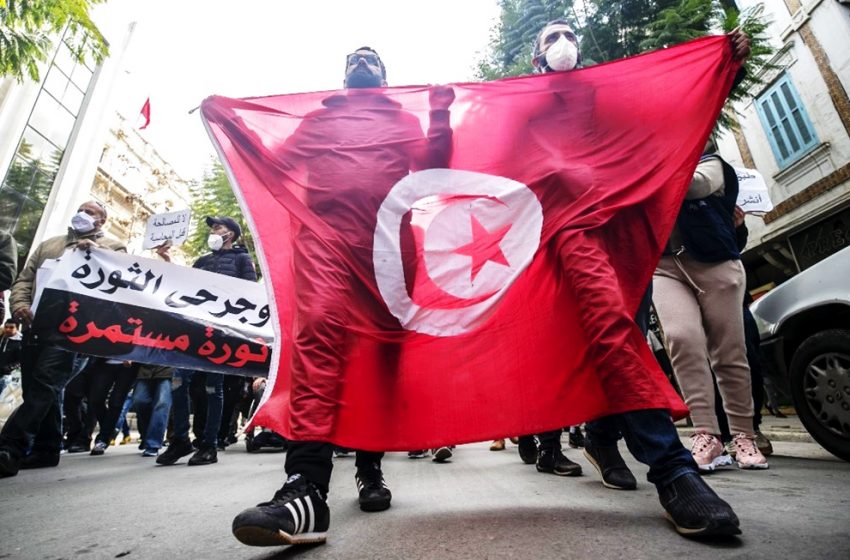  Point de vue – Tunisie. Révolution et  Réalisme