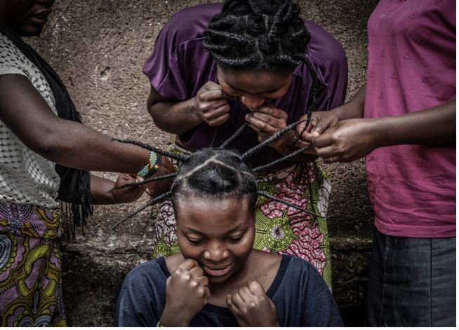  Le Prix Carmignac du photojournalisme décerné à l’Exposition «Congo in Conversation »