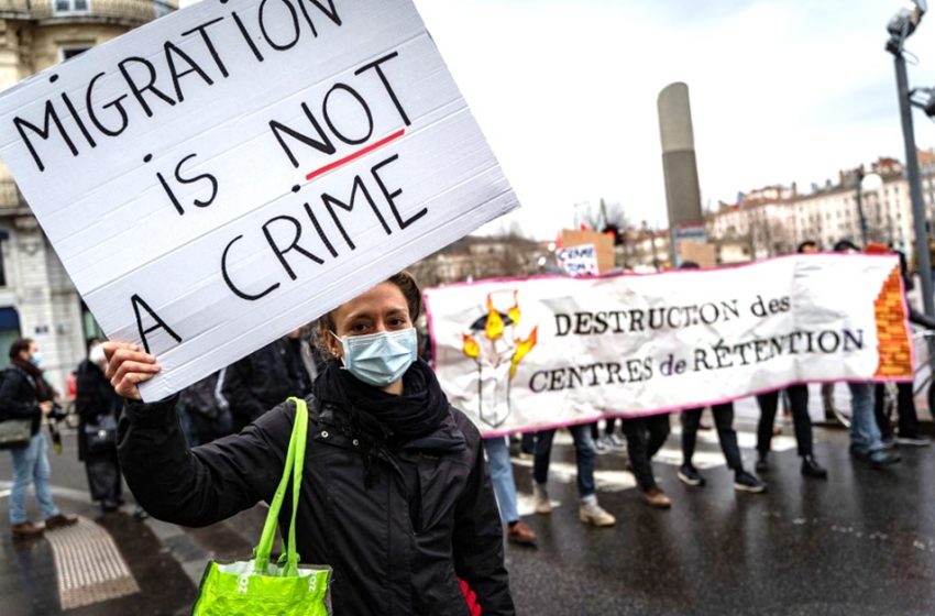  COLERE à Orléans : Mobilisation contre les centres de rétention