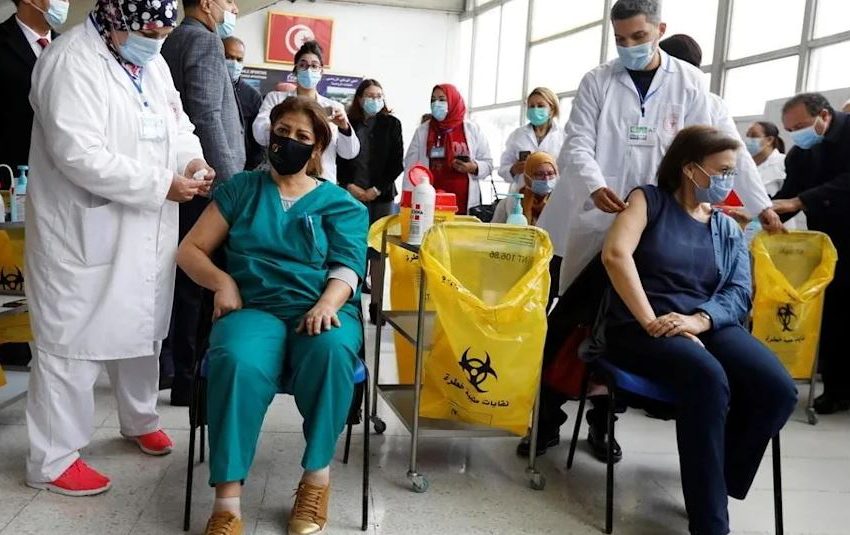  En Tunisie, la prétendue inefficacité du vaccin chinois inquiète