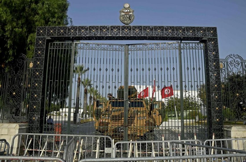  Tunisie. Déchaînement des passions et mythe de l’homme fort