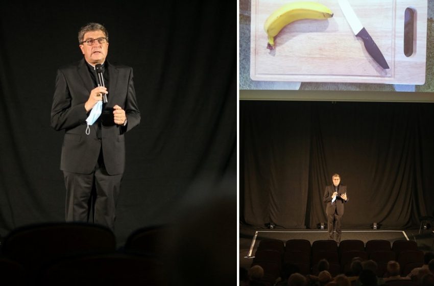  Les explications du président de la Conférence des évêques de France