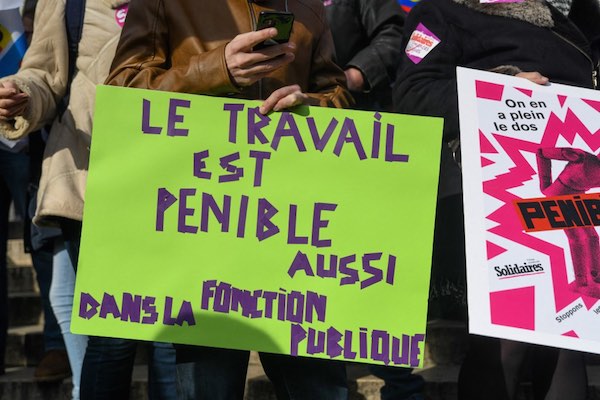  Enquête sur la relation entre les Français et les fonctionnaires