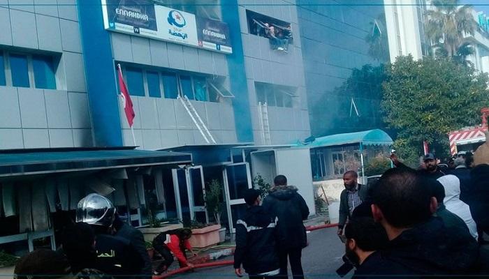  URGENT – [Vidéo] Incendie au siège central d’Ennahdha à Tunis