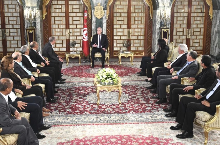  Tunisie. Vers un dialogue national « impérial »