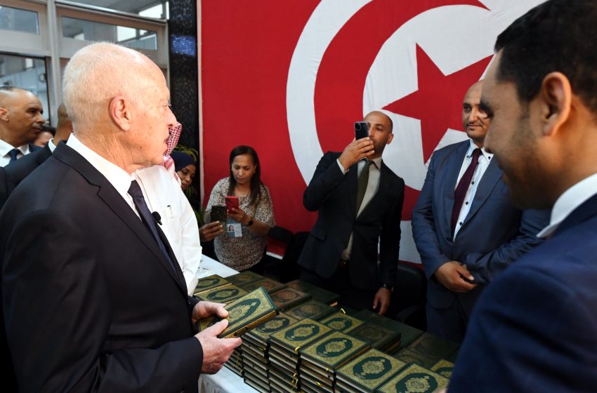  Tunisie. Le chantier présidentiel, un projet qui avance masqué