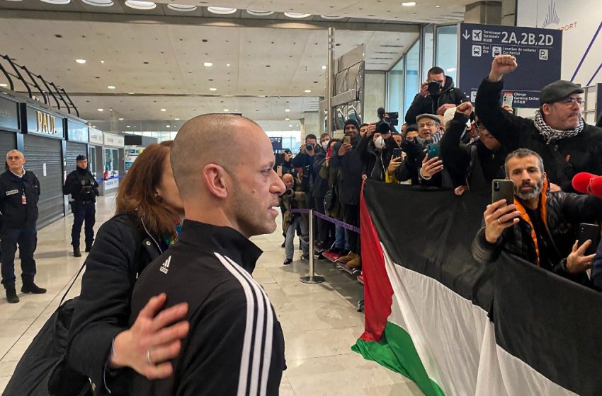  Le message poignant de l’avocat franco-palestinien Salah Hamouri avant d’être expulsé pour la France