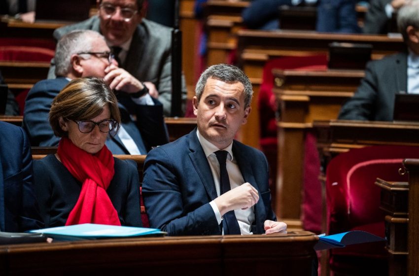  Polémique sur l’esclavage : Gérald Darmanin corrige le tir