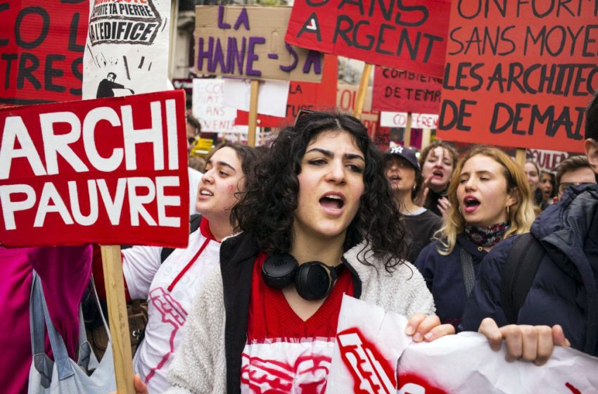  Revalorisation des bourses étudiantes