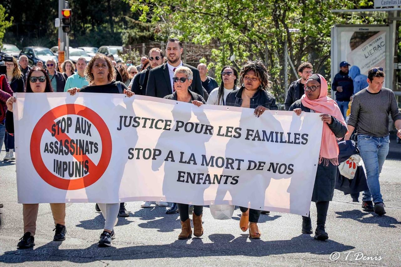 Marseille Allons Nous Continuer Regarder Nos Jeunes S Entretuer Laetitia Linon Membre