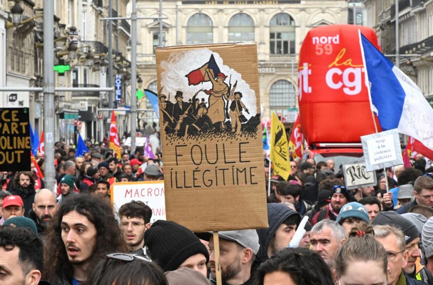  Réforme des retraites : fichage des manifestants et (trop) nombreuses gardes à vue