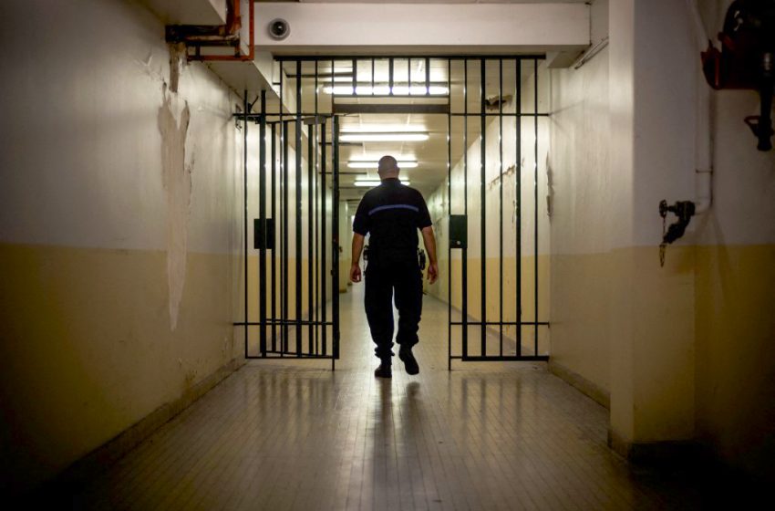  74 500 détenus dans les prisons en France: un record