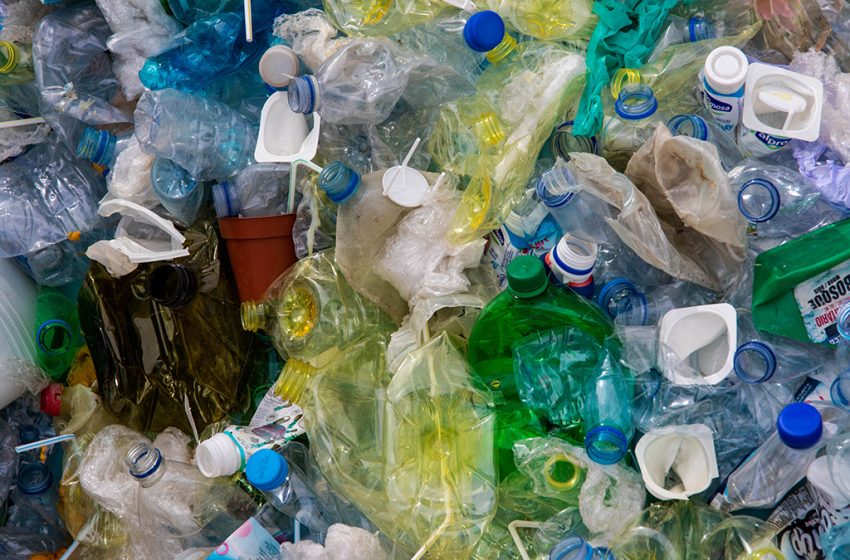  Traité sur la pollution plastique : des négociations au ralenti