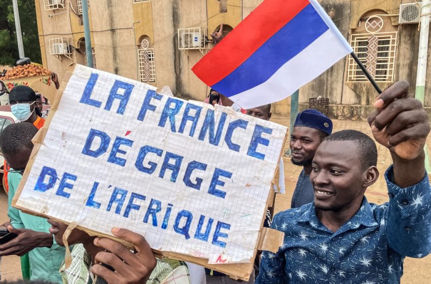  France/Niger. Paris et l’Afrique réelle